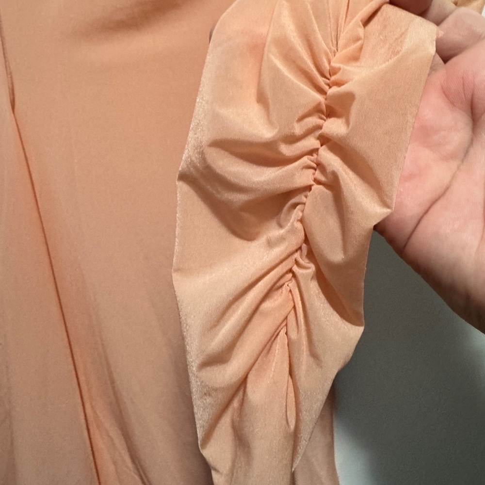 SKIMS Peach Long Sleeve Tunic Top - Picture 5 of 8